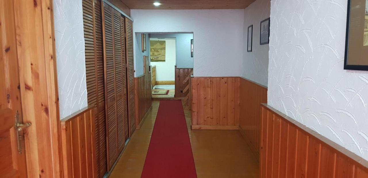 Hotel Altes Faehrhaus Duisburg Dış mekan fotoğraf